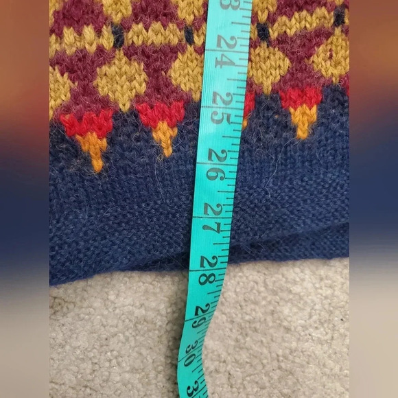 Minkha 100% alpaca colourful patterned long cardigan. Size  XL - Picture 10 of 10